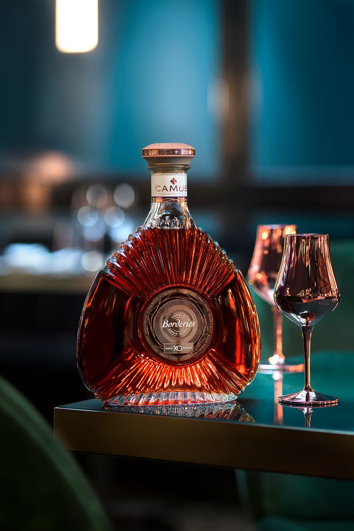 shooting beauty shoot cognac Camus au bar du Roch Hotel & spa