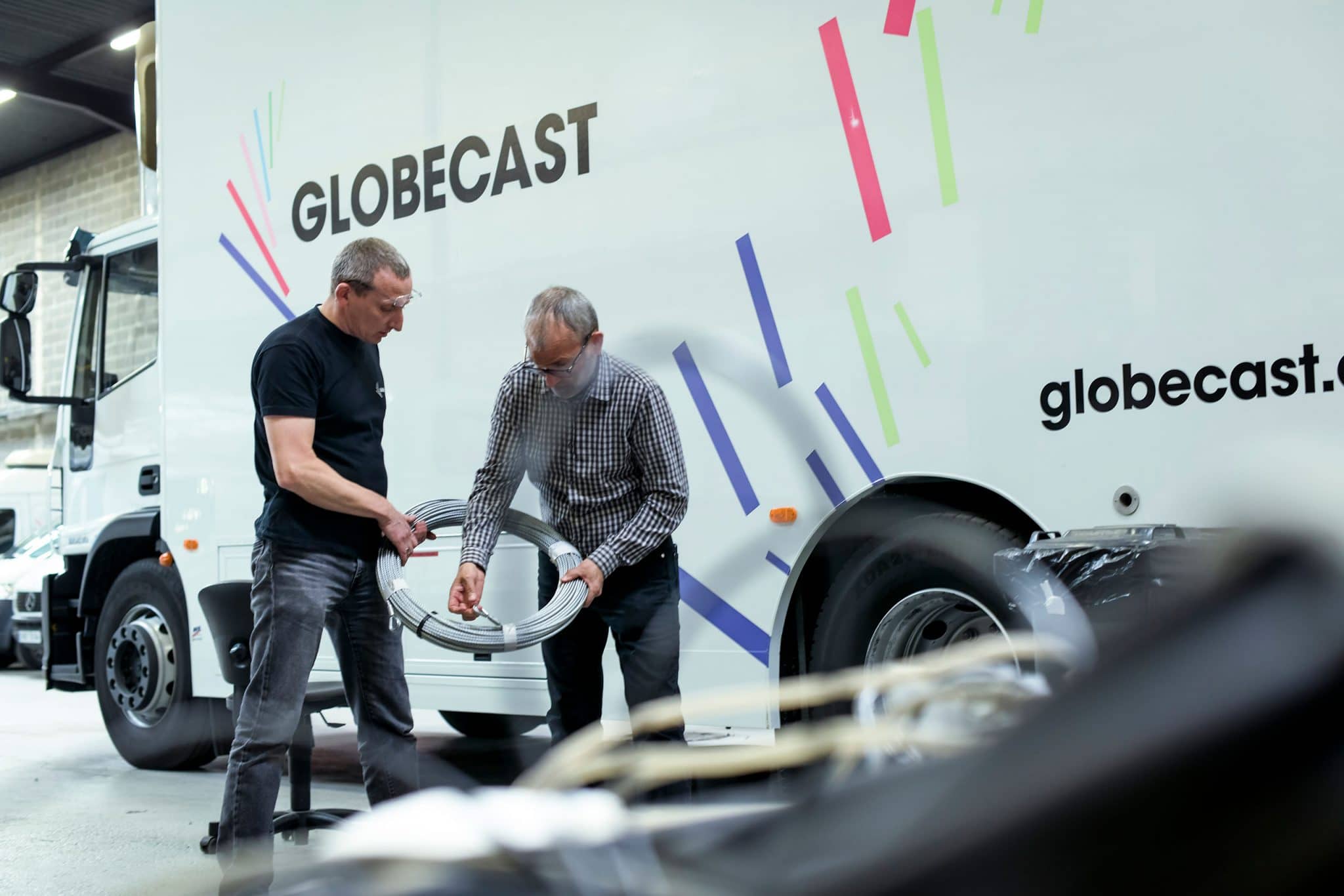 Préparation d'une station mobile chez Globecast France