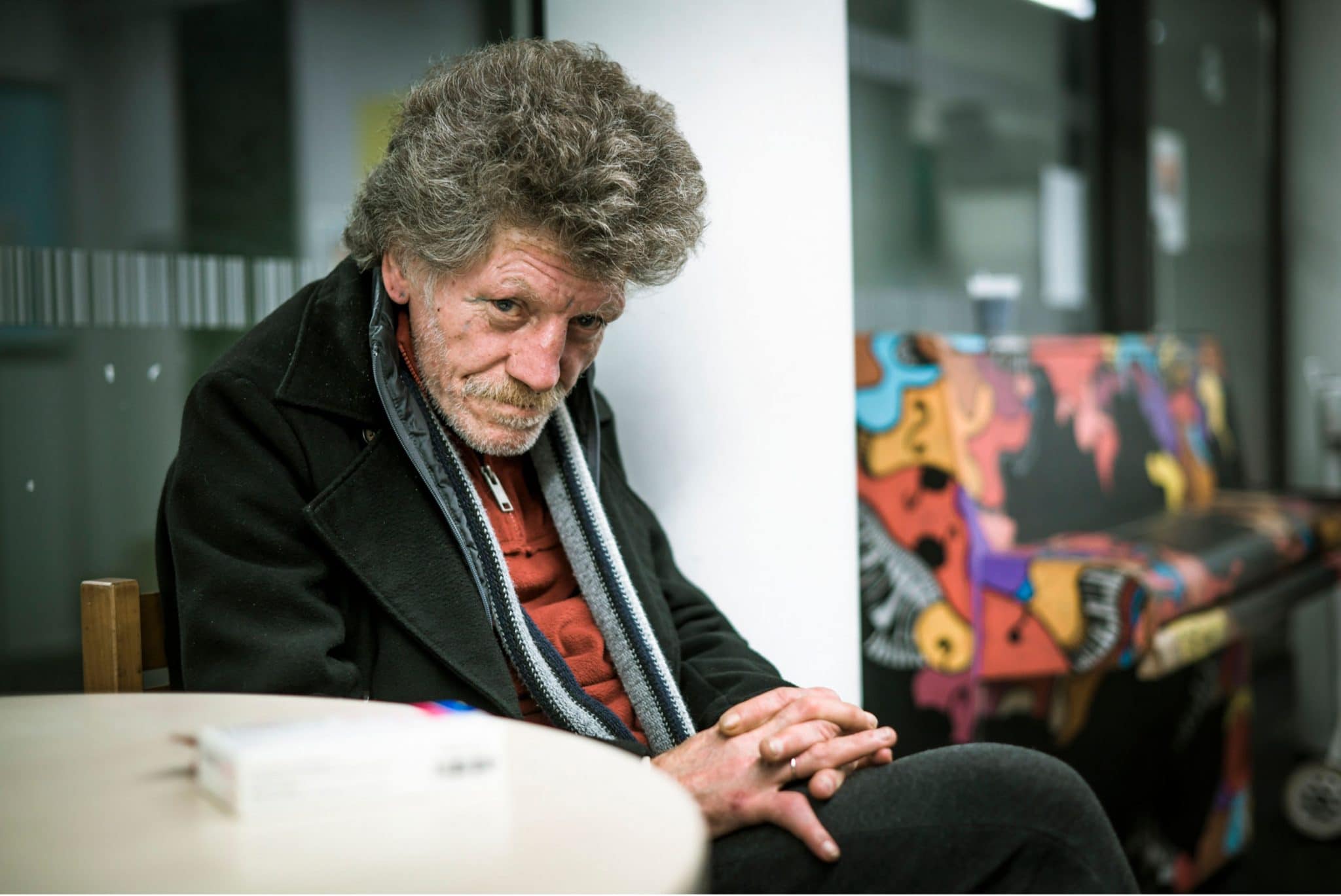 Un SDF dans un centre d'accueil du samu Social. reportage photo pour la HAS