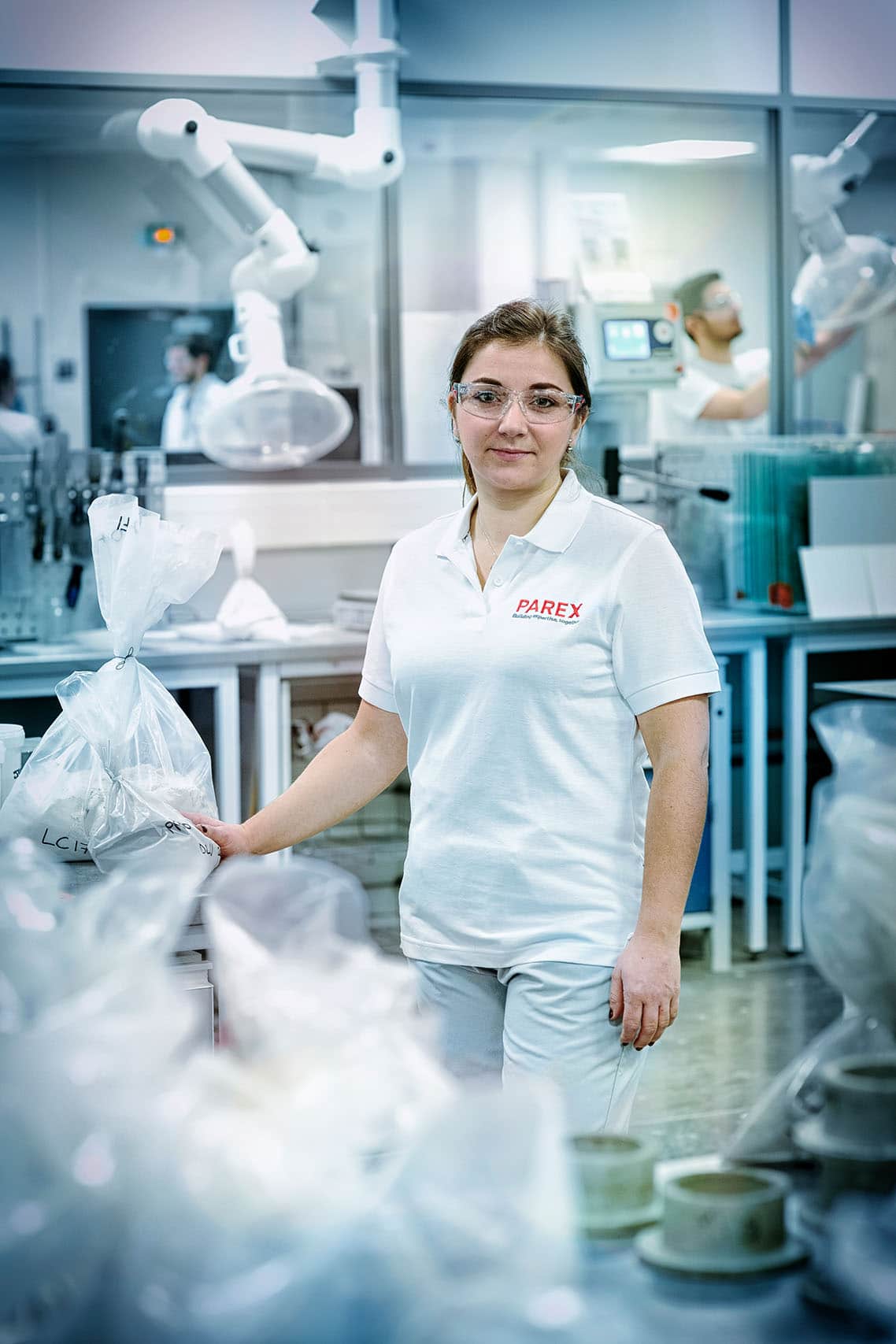portrait industriel d'une employée de Parexlanko