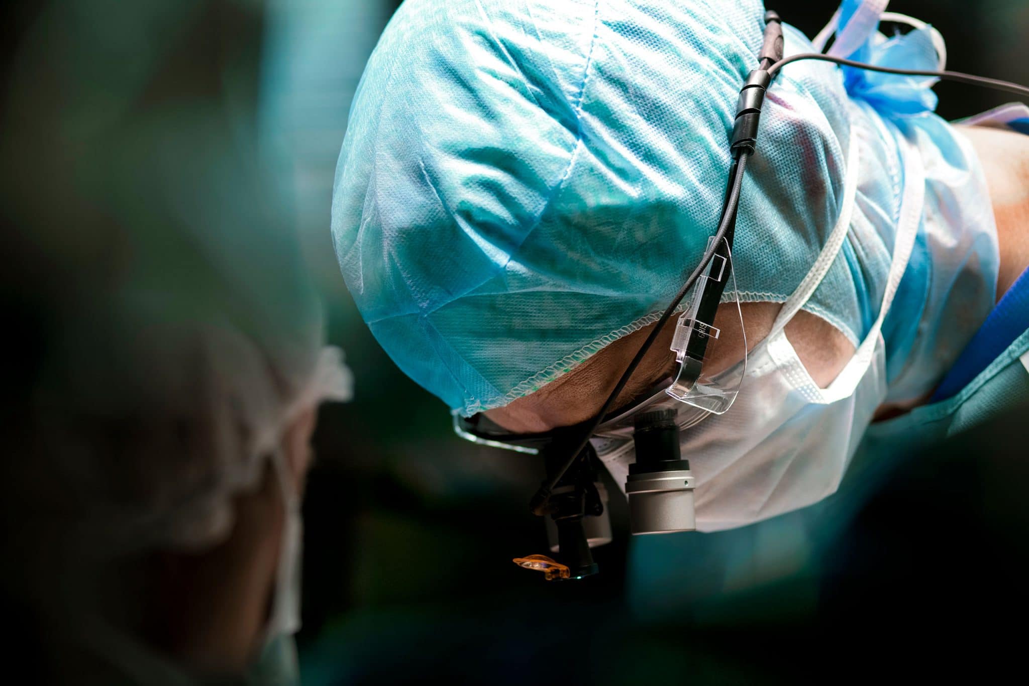 Photographe médical professionnel au bloc opératoire.Chirurgien au bloc opératoire pour le groupe Ramsay Santé