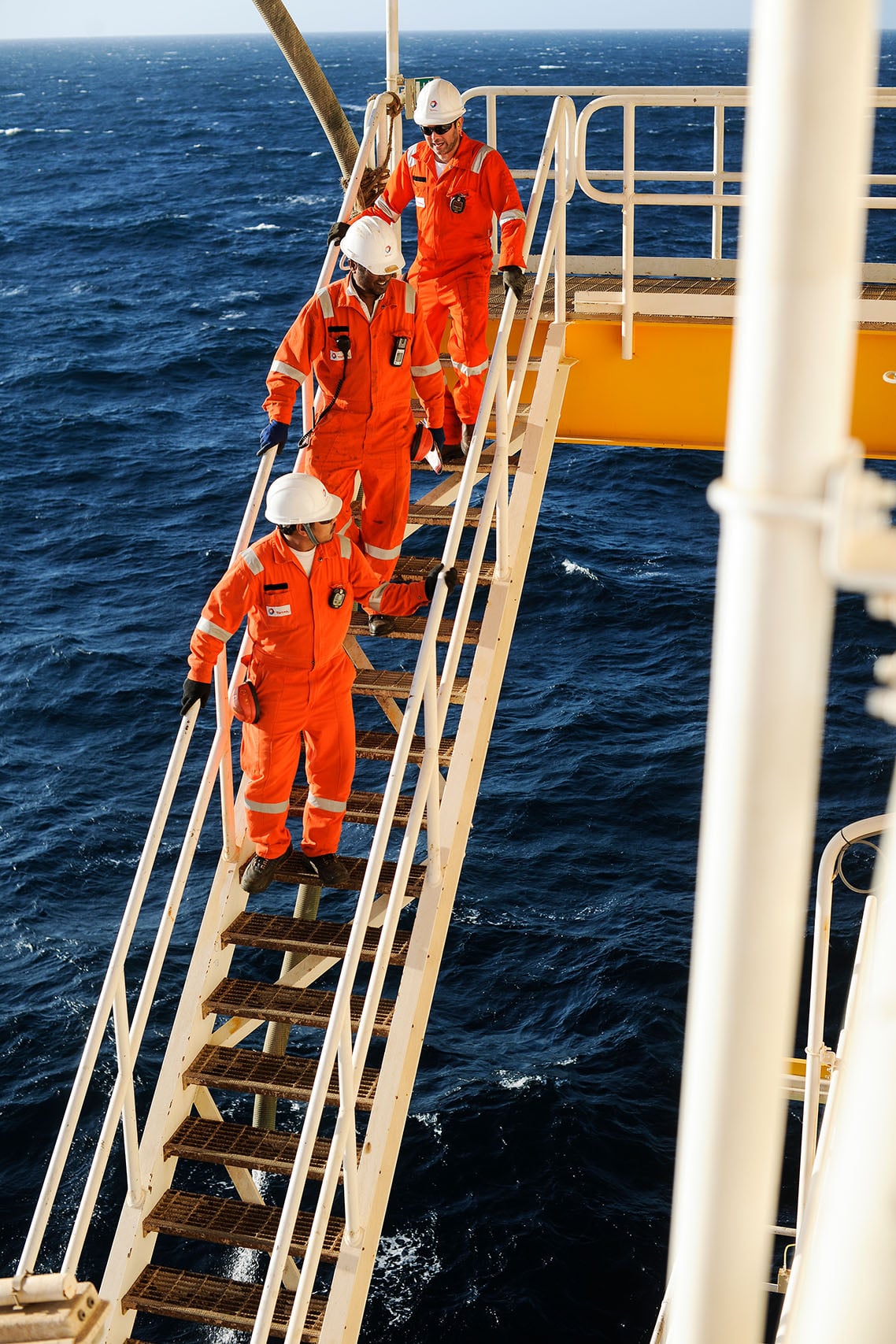 Rig paragon L1115. Forage pétrolier offshore au large du Qatar pour TotalEnergies. Photographe professionnel certifié BOSIET & HUET