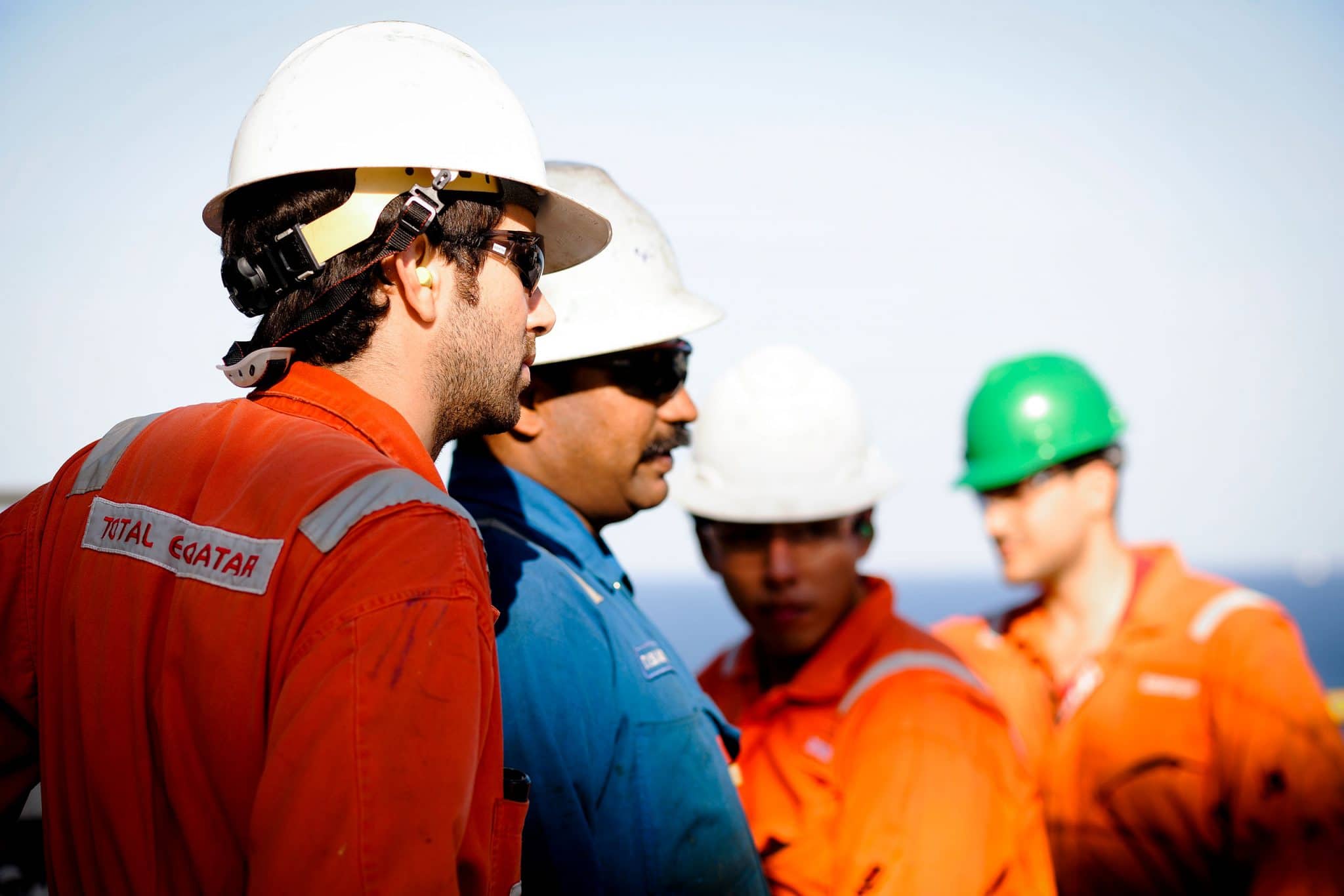 reportage photo sur site industriel offshore au Qatar pour TotalEnergies