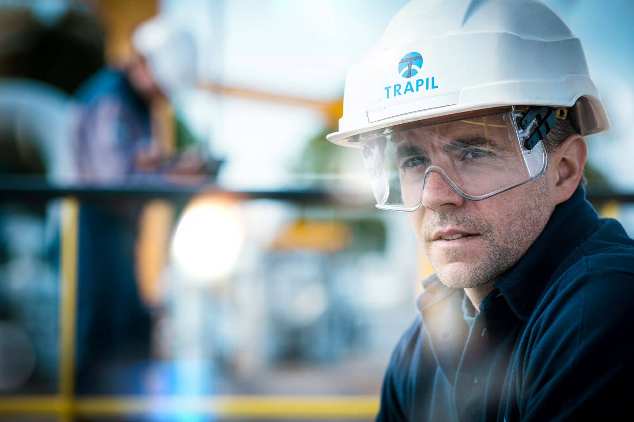Portrait d'un ingénieur sur site industriel de réseaux d'hydrocarbures pour Trapil