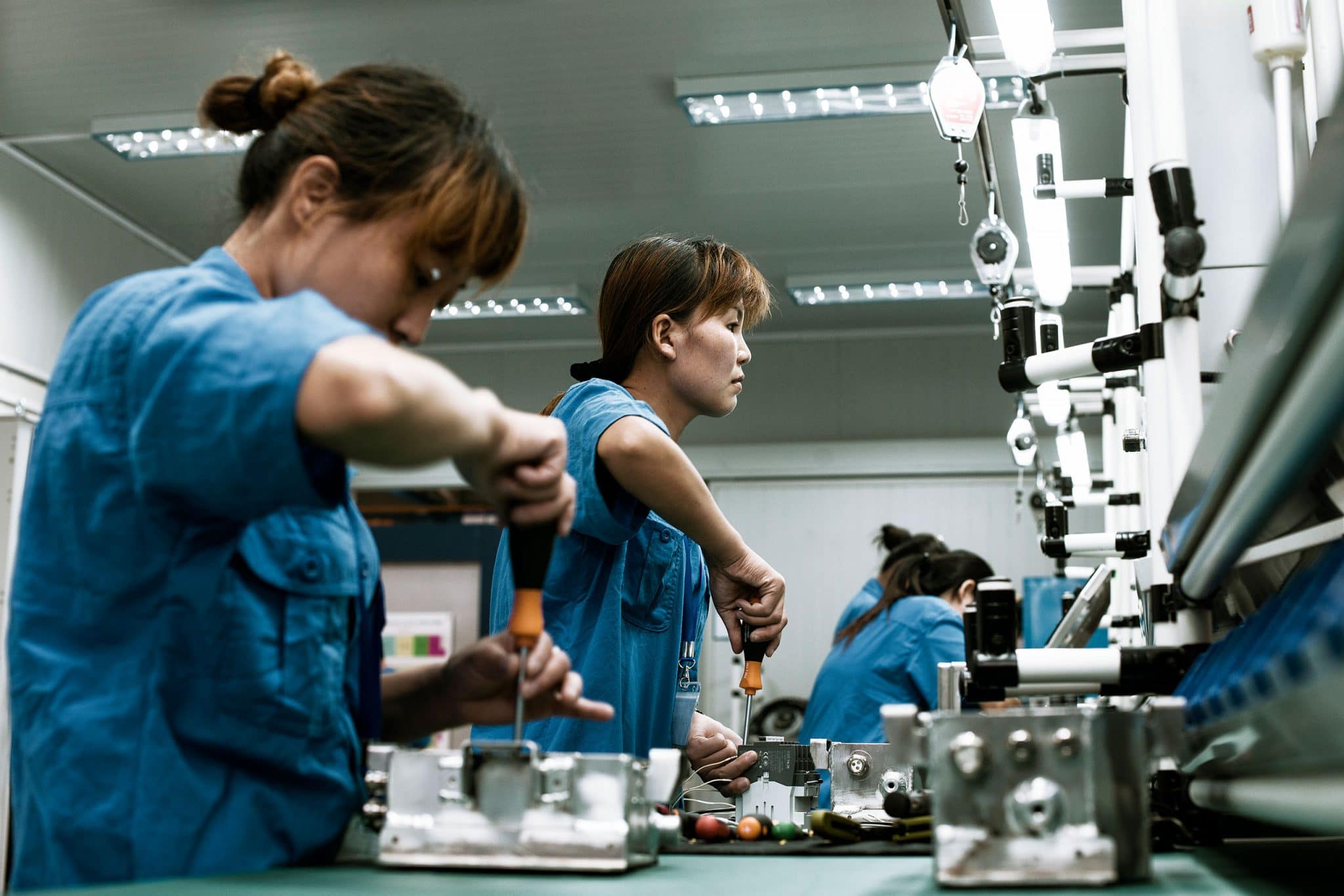 reportage industriel du photographe Patrick Sordoillet en chine pour Wabtec dans l'usine de Shanghaï