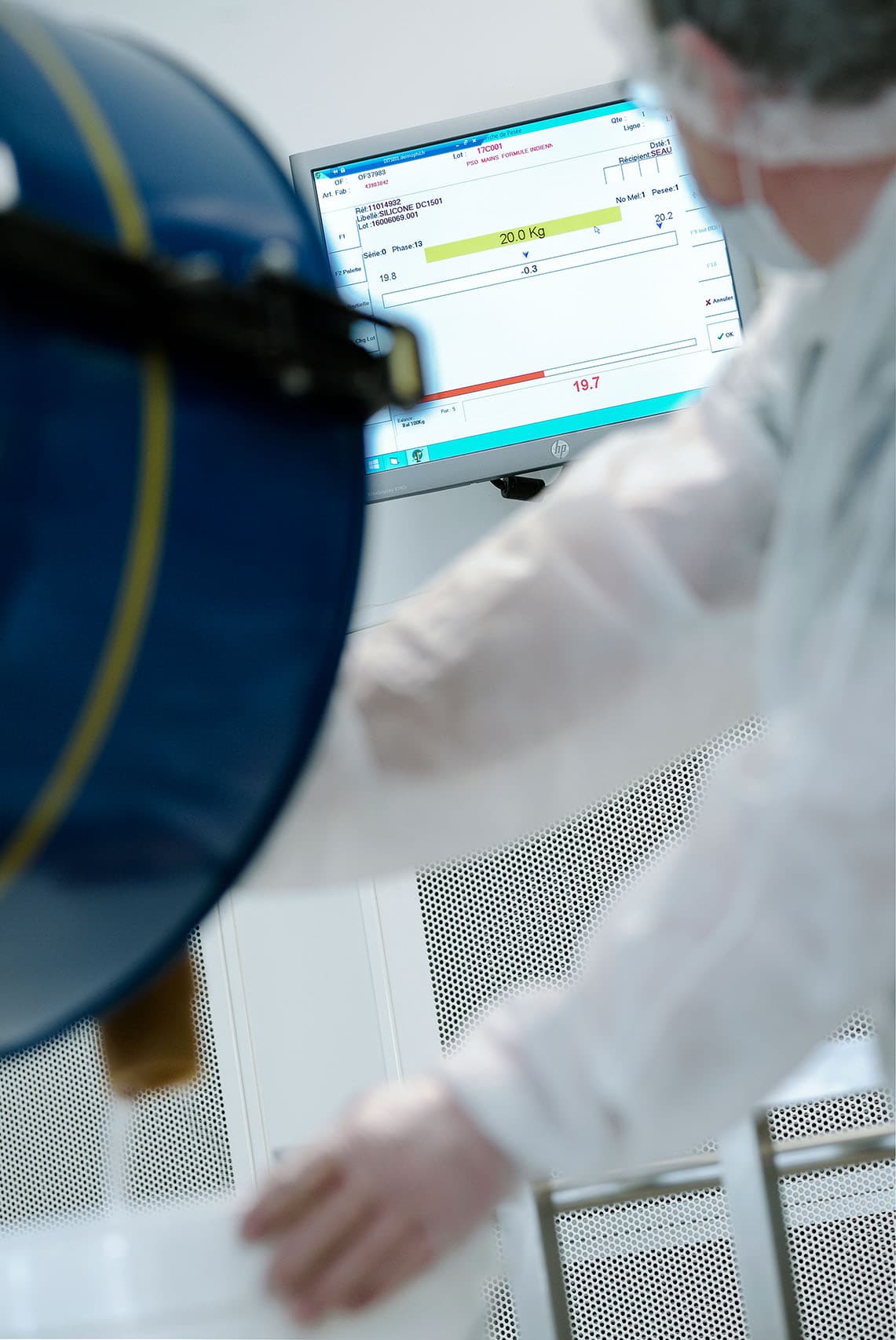 reportage photo en usine dans les laboratoires Dermophil Indien