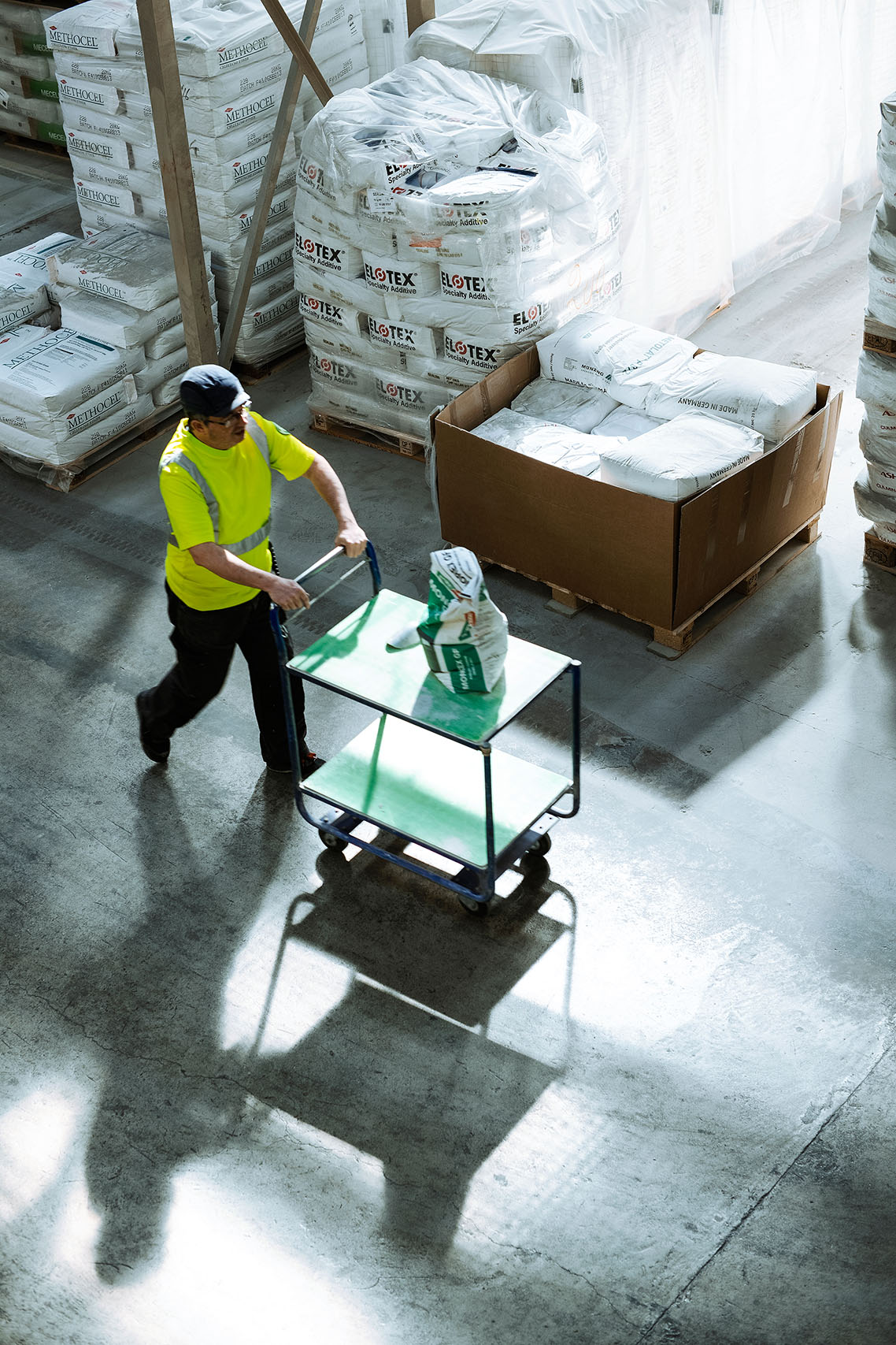Reportage industriel avec l'agence Luciole pour ParexLanko, chimie de la construction, Enduits, colles et mortiers industriels
