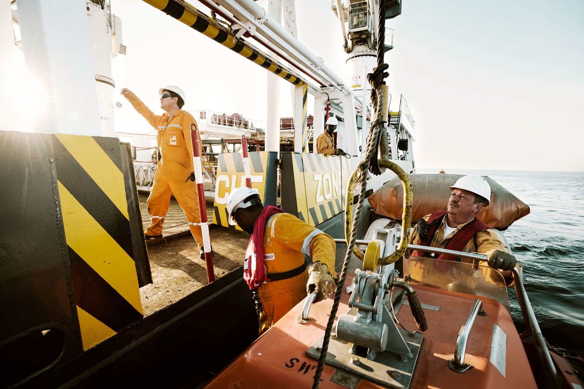 Photographe certifié BOSIET & HUET.reportage photo industrielle pour Promar Shipping Services