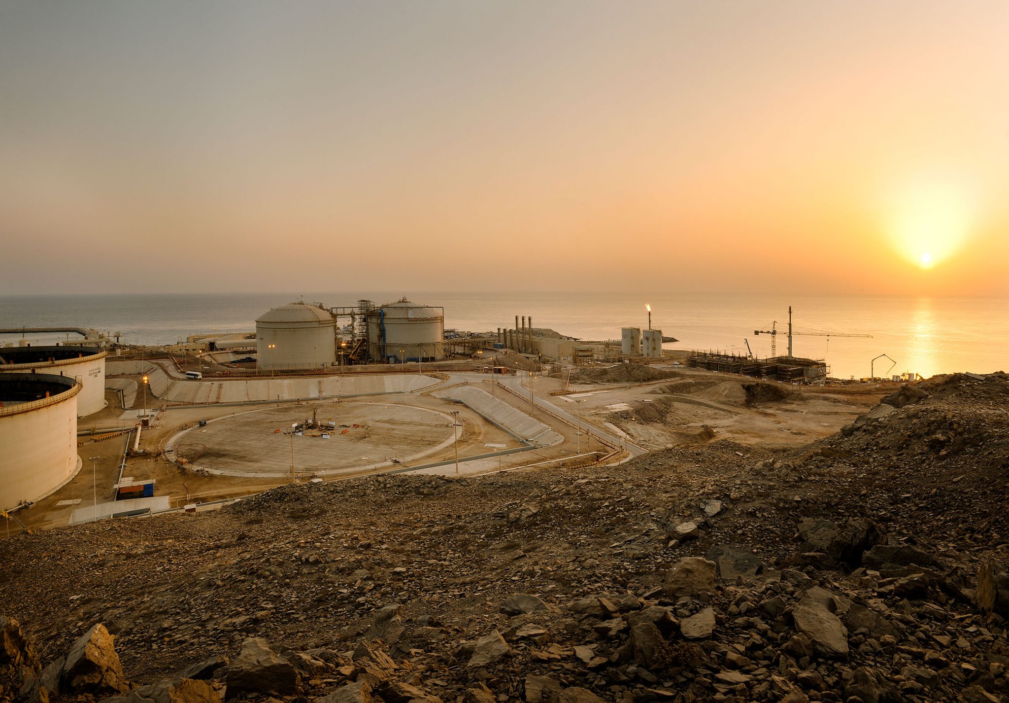 reportage photo offshore du photographe industriel Patrick Sordoillet sur Alul Island au qatar pour TotalEnergies