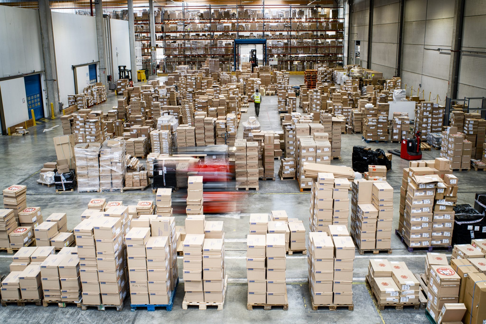 Photographe entrepôt logistique. Bolloré.