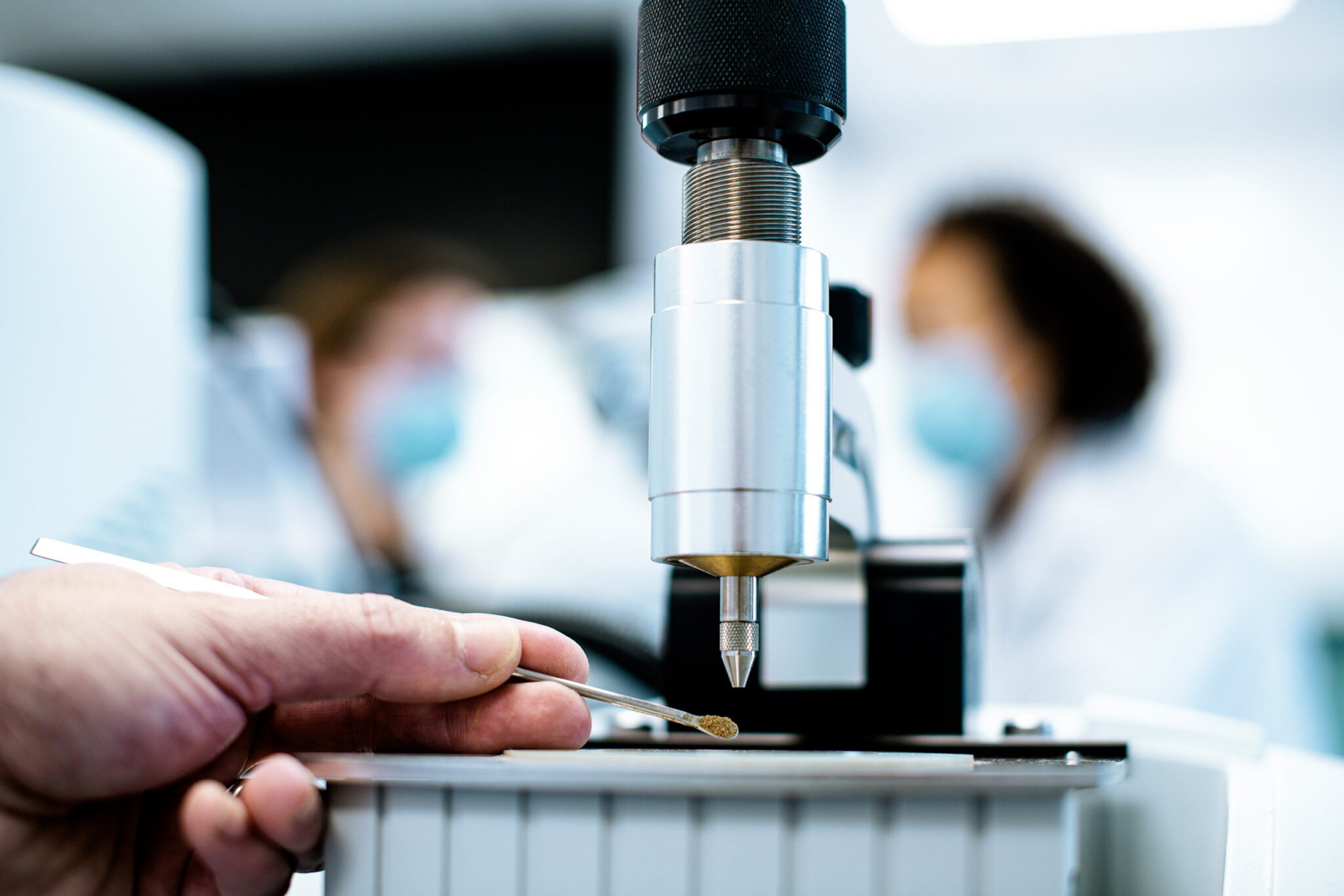 Evertree, reportage photo en usine au laboratoire R&D.