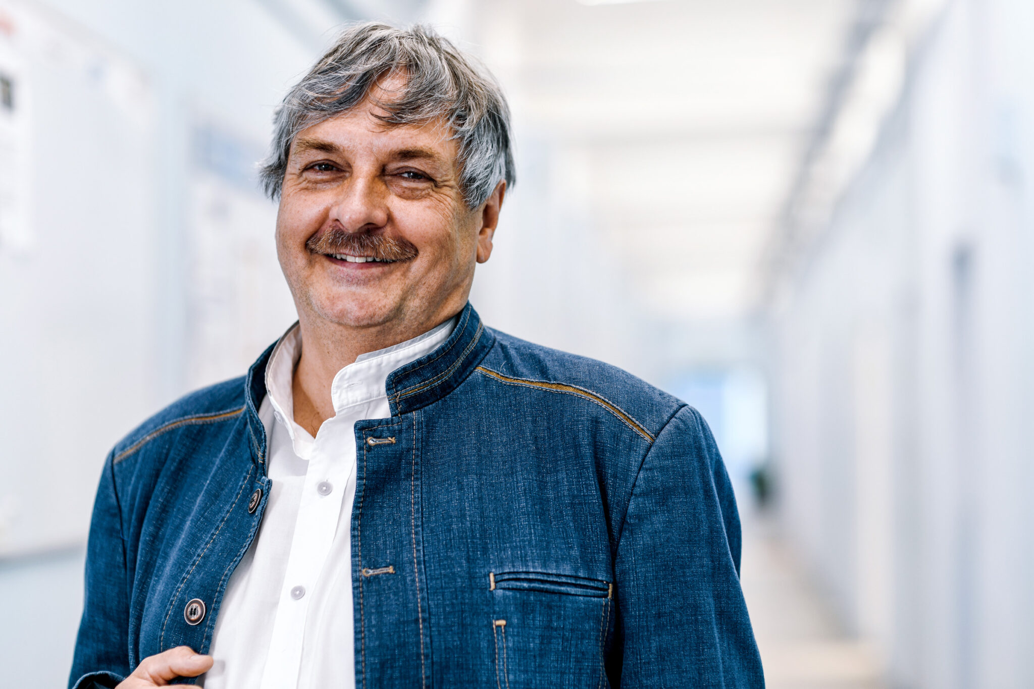 Reportage photographe corporate à Paris. portrait d'un employé de Domo Chemicals à Gorsow en Pologne.