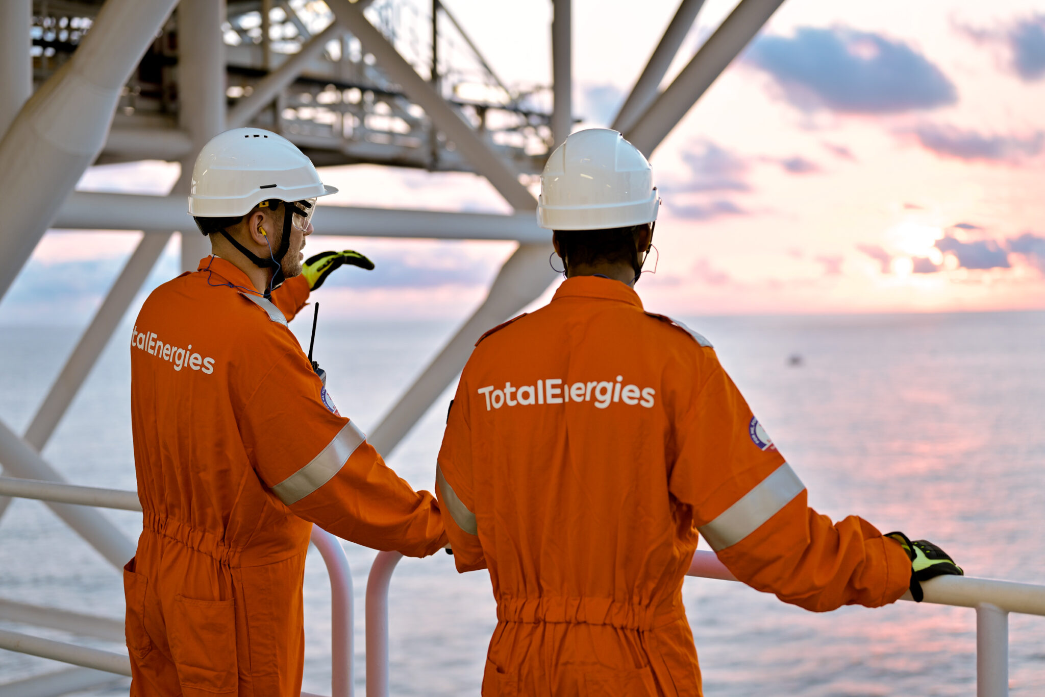2 employés en maintenance sur le FPSO CLOV de TotalEnergies en Angola