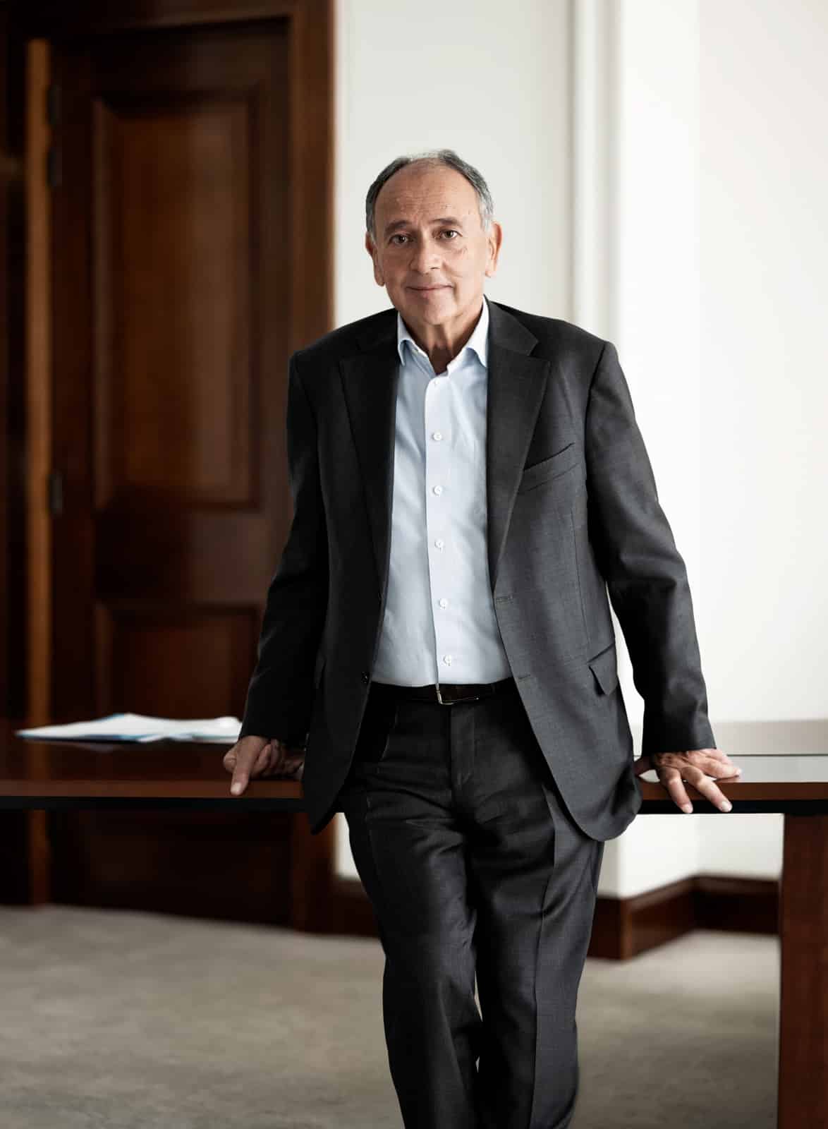 Capgemini; Paul Hermelin président du conseil d'administration et président du comité stratégie et RSE de Capgemini. Photographe corporate à Paris; Patrick Sordoillet photographe portrait corporate